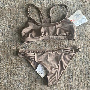 NWT Billabong Gold Sporty Bikini-S/M